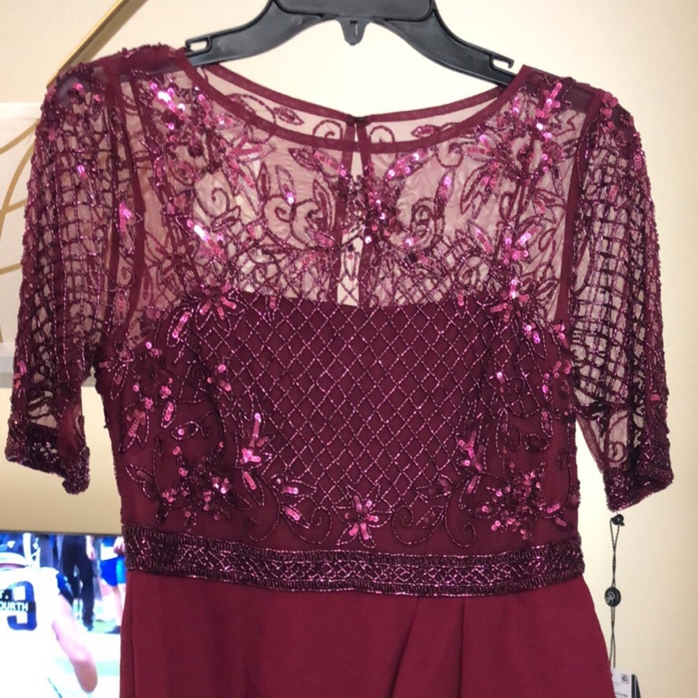 Adrianna papell long gown dress